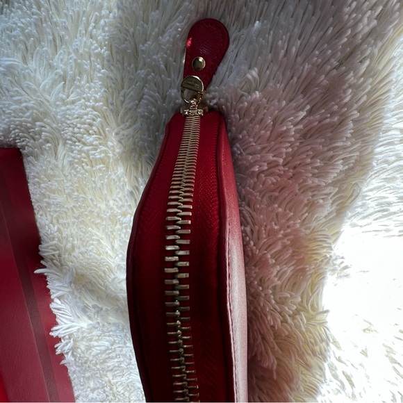 Salvatore Ferragamo Red Calf Wallet - Picture 9 of 9